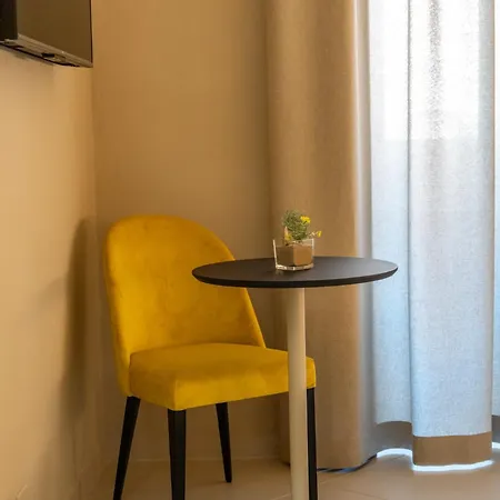 Palazzo Vergine - By Inside Salento B&B 3*